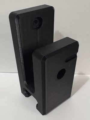 AR WALL MOUNT WITH MAG HOLDER